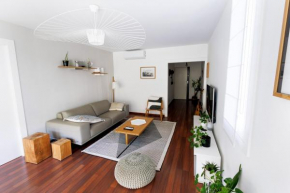 Grand appartement T2, lumineux, au calme, au pied des Calanques, proche Mer